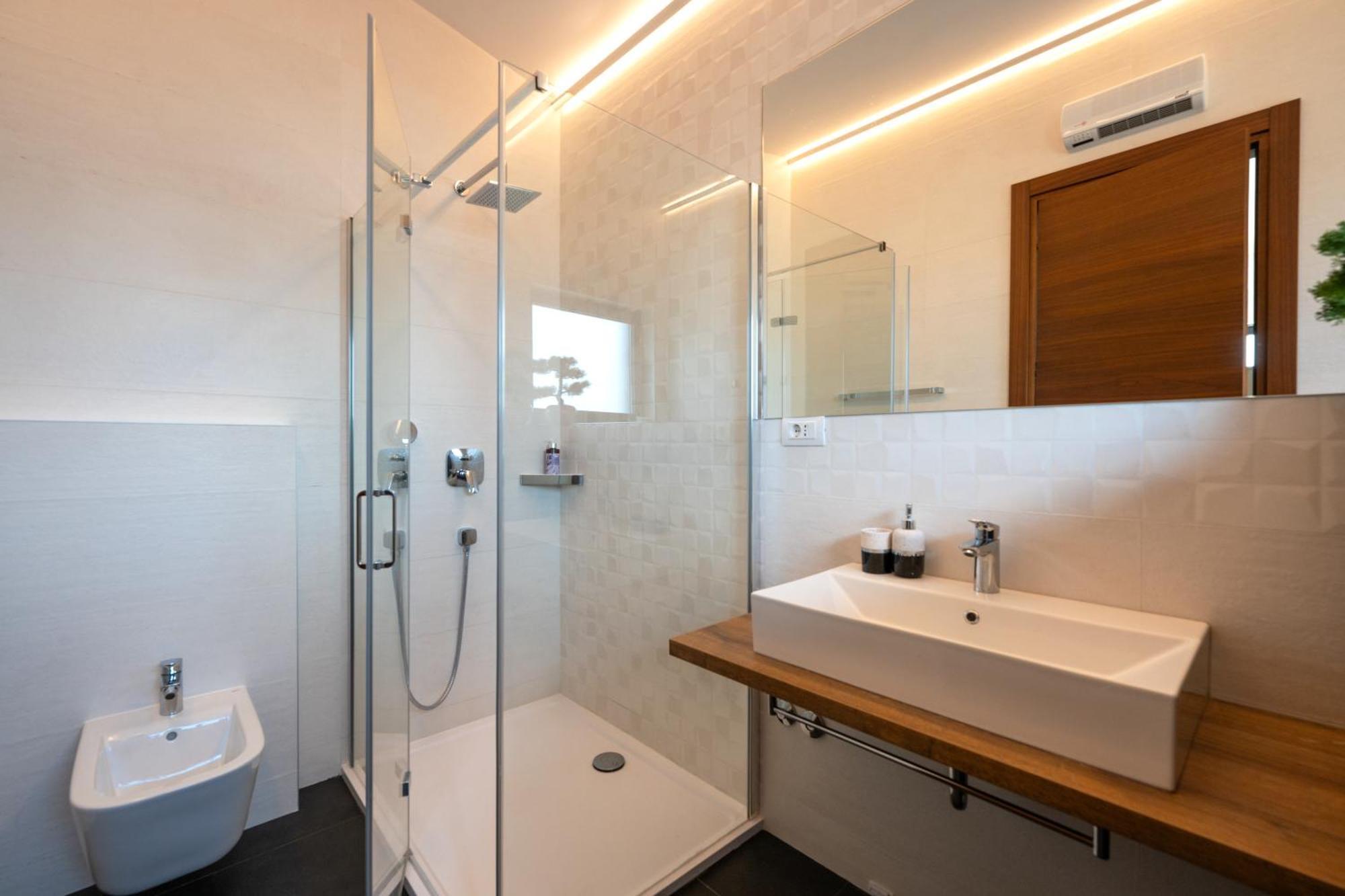 Martincic Residence - 5 Stars Luxury With Pool Heating On 4000M2 Rakalj Екстер'єр фото